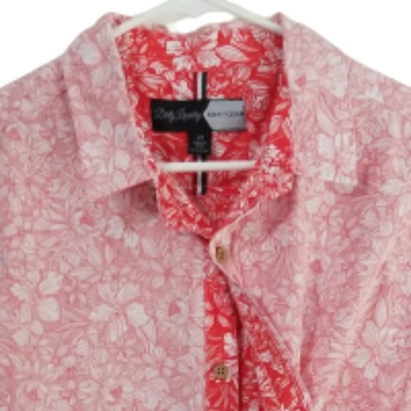 Dirty Laundry Short Sleeve Button Down Shirt Medium - Picture 2 of 5